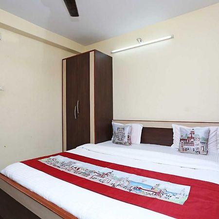Hotel Oyo Royal Ruby Enclave Puri Zewnętrze zdjęcie